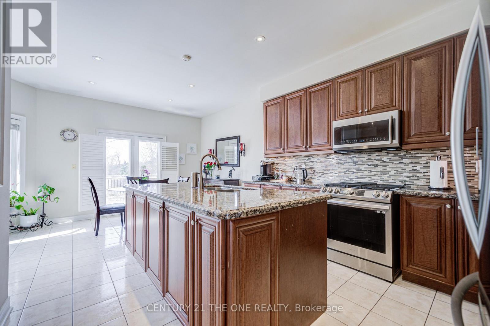 58 Shadow Falls Drive, Richmond Hill (Jefferson), Ontario  L4E 4J9 - Photo 18 - N12967870