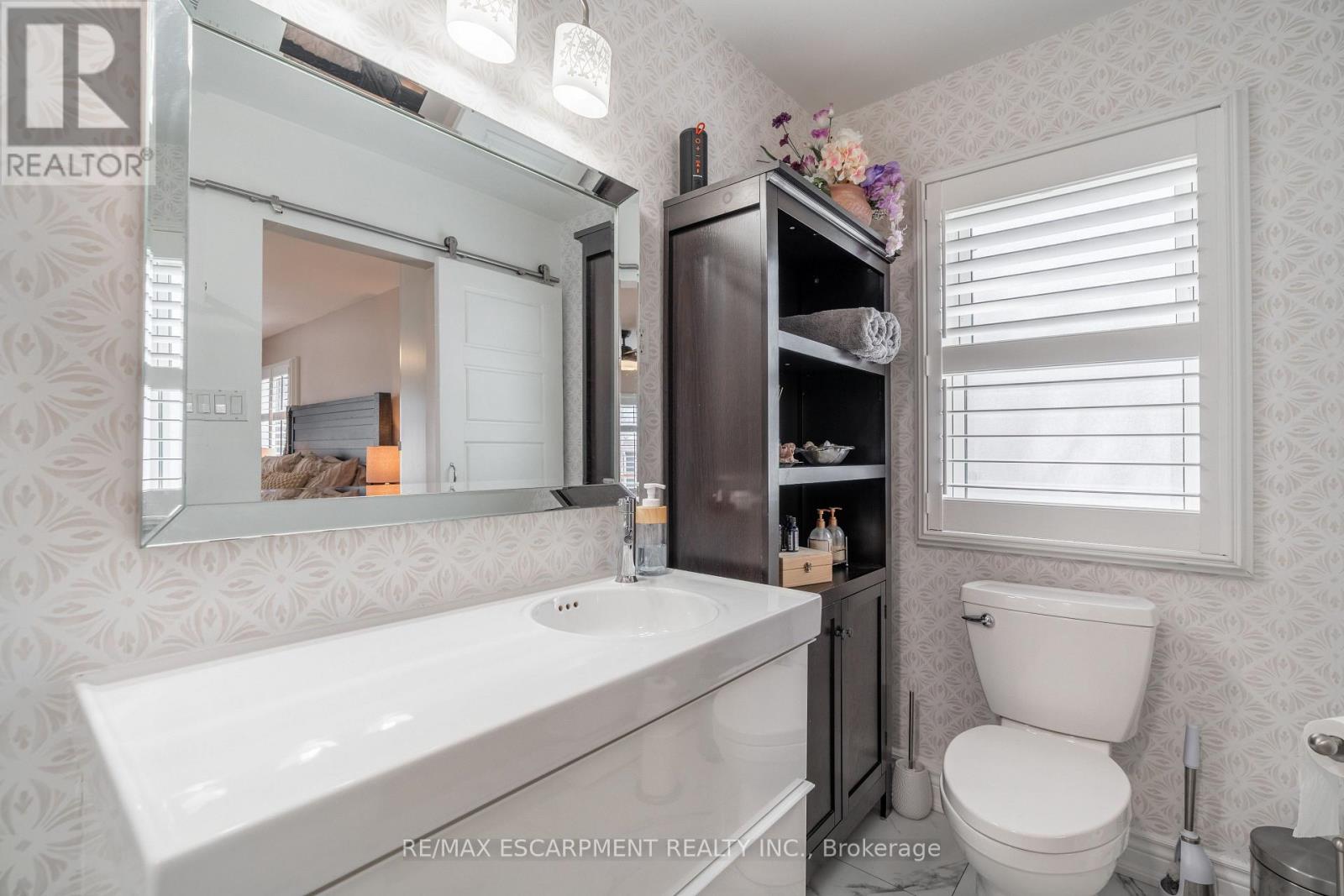 53 Third Road E, Hamilton, Ontario  L8J 3J5 - Photo 16 - X12970836