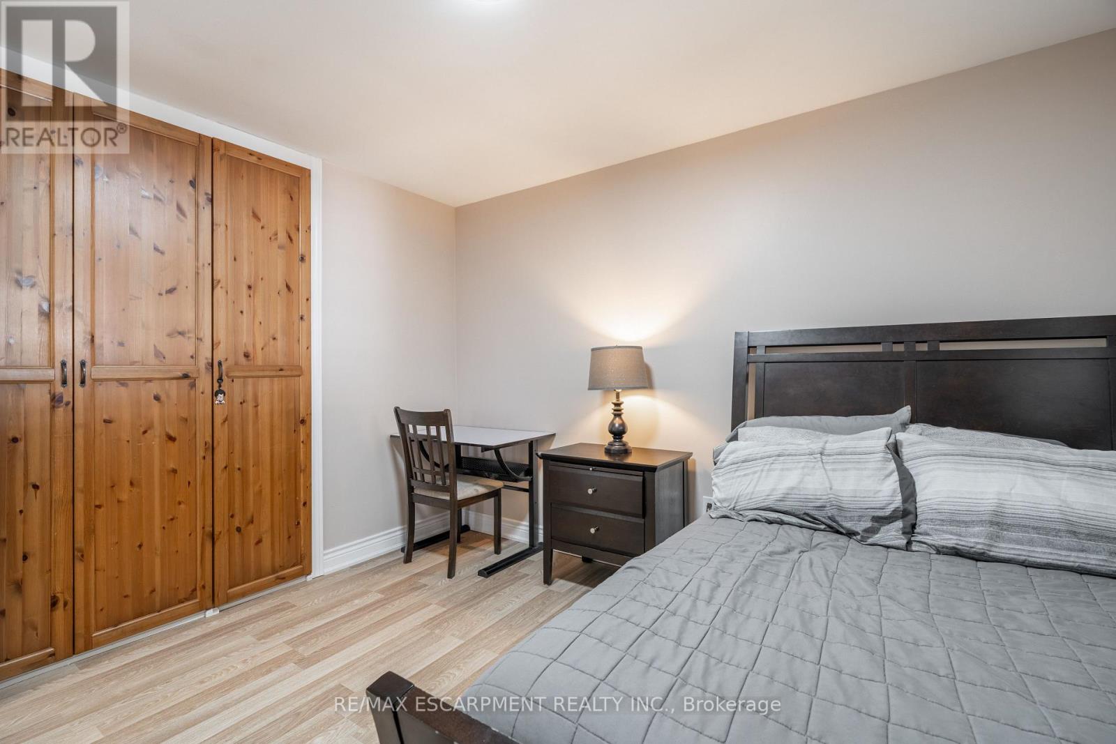 53 Third Road E, Hamilton, Ontario  L8J 3J5 - Photo 18 - X12970836