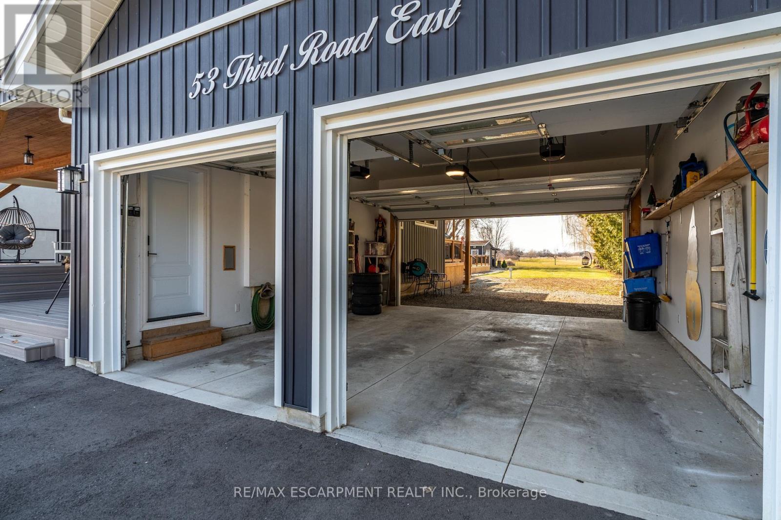 53 Third Road E, Hamilton, Ontario  L8J 3J5 - Photo 24 - X12970836