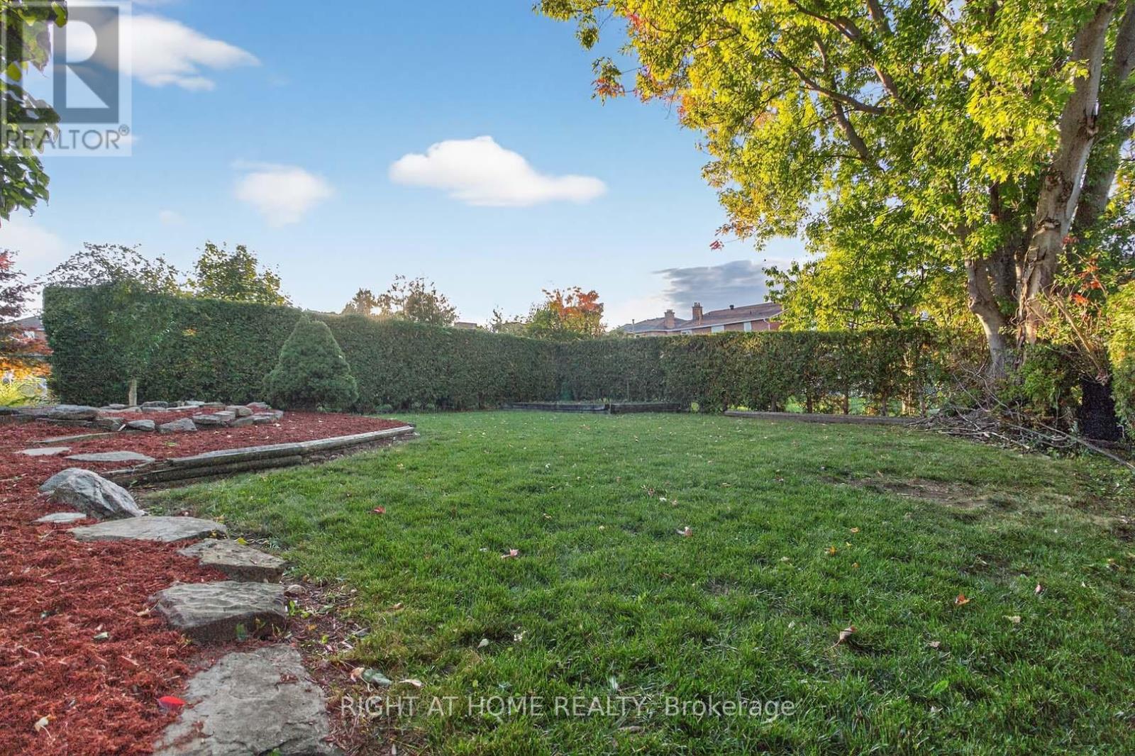 4433 Sedgefield Road, Mississauga, Ontario  L5M 3B6 - Photo 34 - W12785774