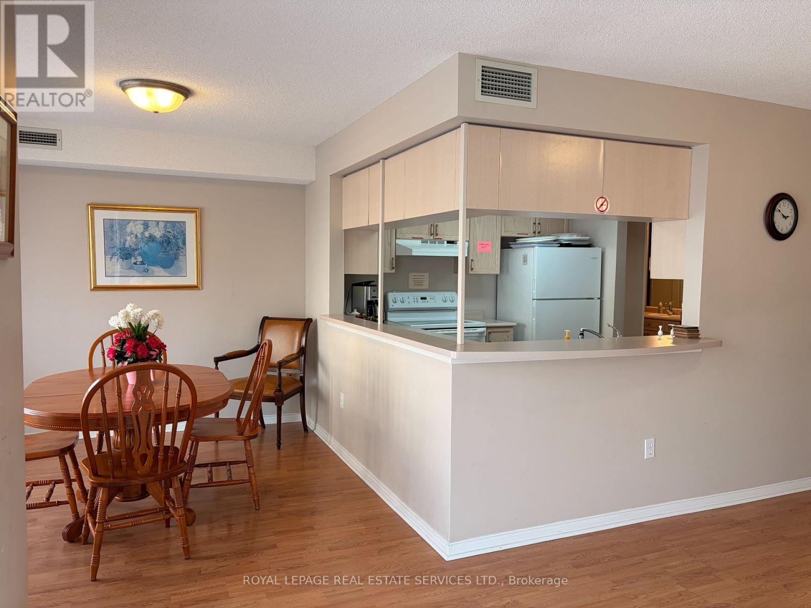 402 - 216c Plains Road W, Burlington, Ontario  L7T 4L1 - Photo 43 - W12934424