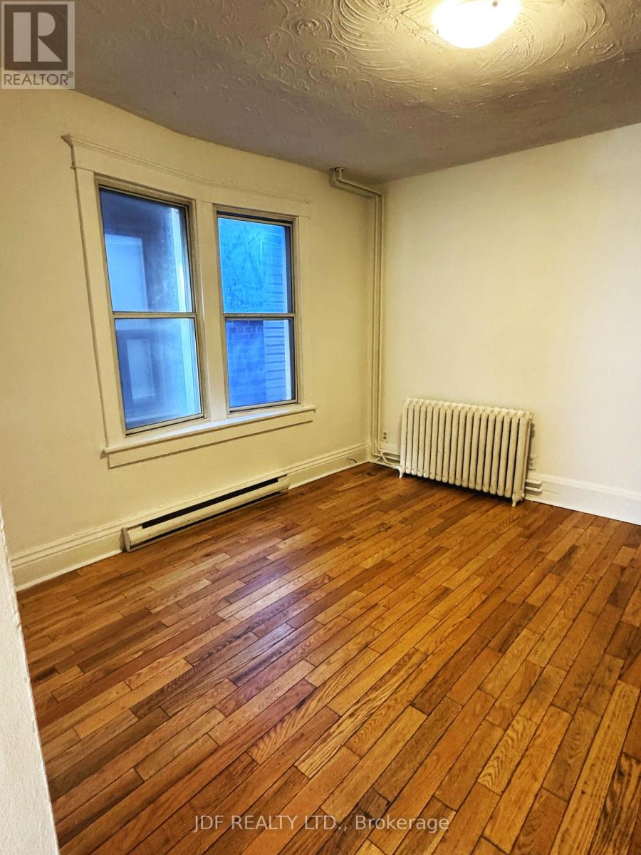 383 Lansdowne Avenue, Toronto, Ontario  M6H 3Y2 - Photo 14 - C12909846