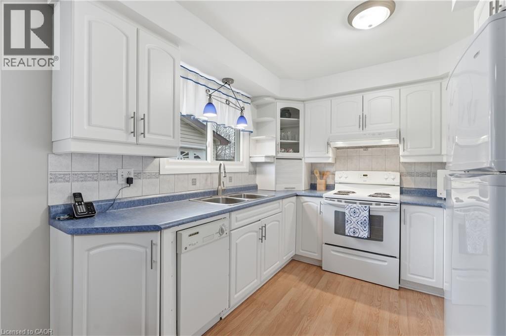 5376 Spruce Avenue, Burlington, Ontario  L7L 1N7 - Photo 13 - 40818654