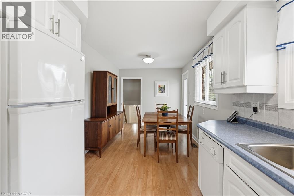 5376 Spruce Avenue, Burlington, Ontario  L7L 1N7 - Photo 14 - 40818654