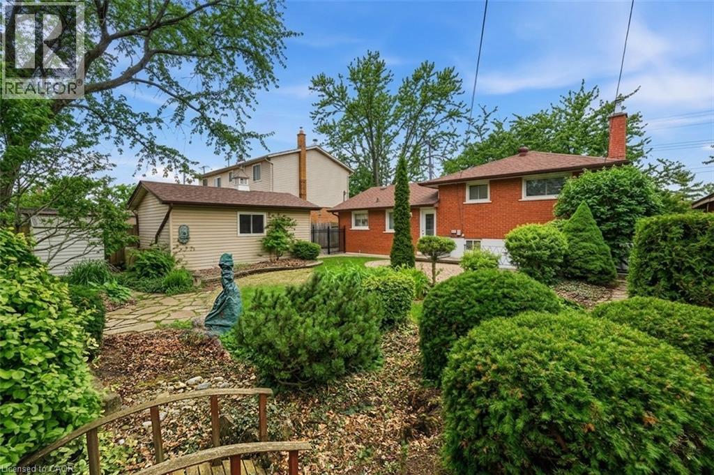 5376 Spruce Avenue, Burlington, Ontario  L7L 1N7 - Photo 23 - 40818654