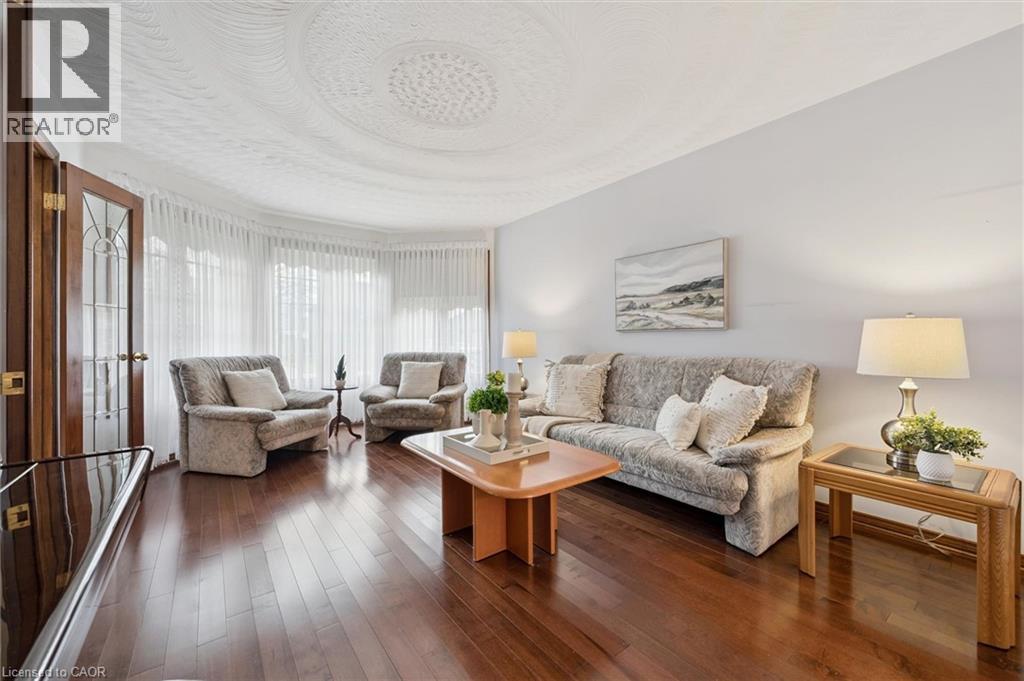 605 Stonebury Crescent, Waterloo, Ontario  N2K 3R2 - Photo 7 - 40818338