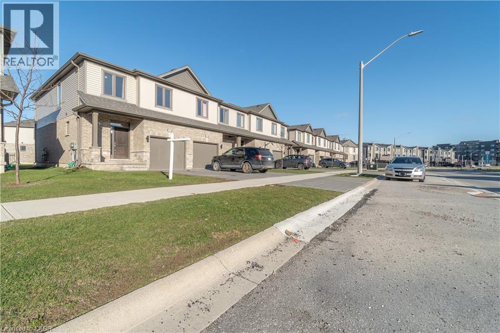 705 Chelton Road, London, Ontario  N6M 0J1 - Photo 3 - 40817884