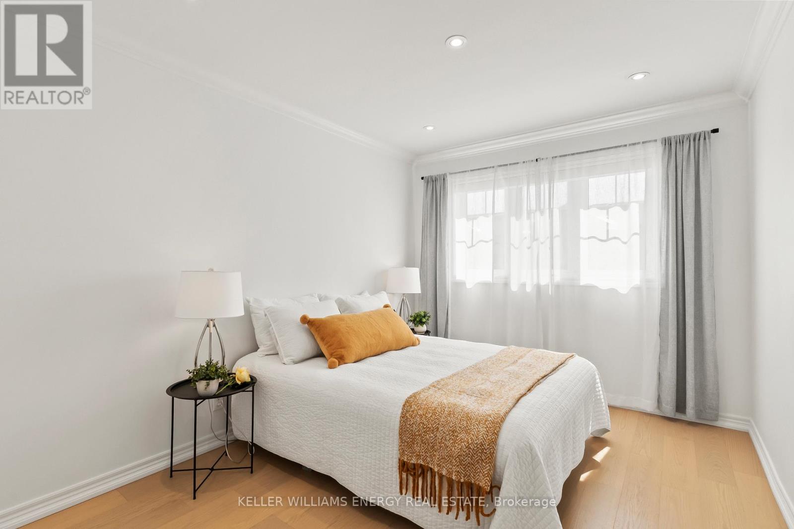 33 Tabaret Crescent, Oshawa, Ontario  L1L 0G5 - Photo 19 - E12971006