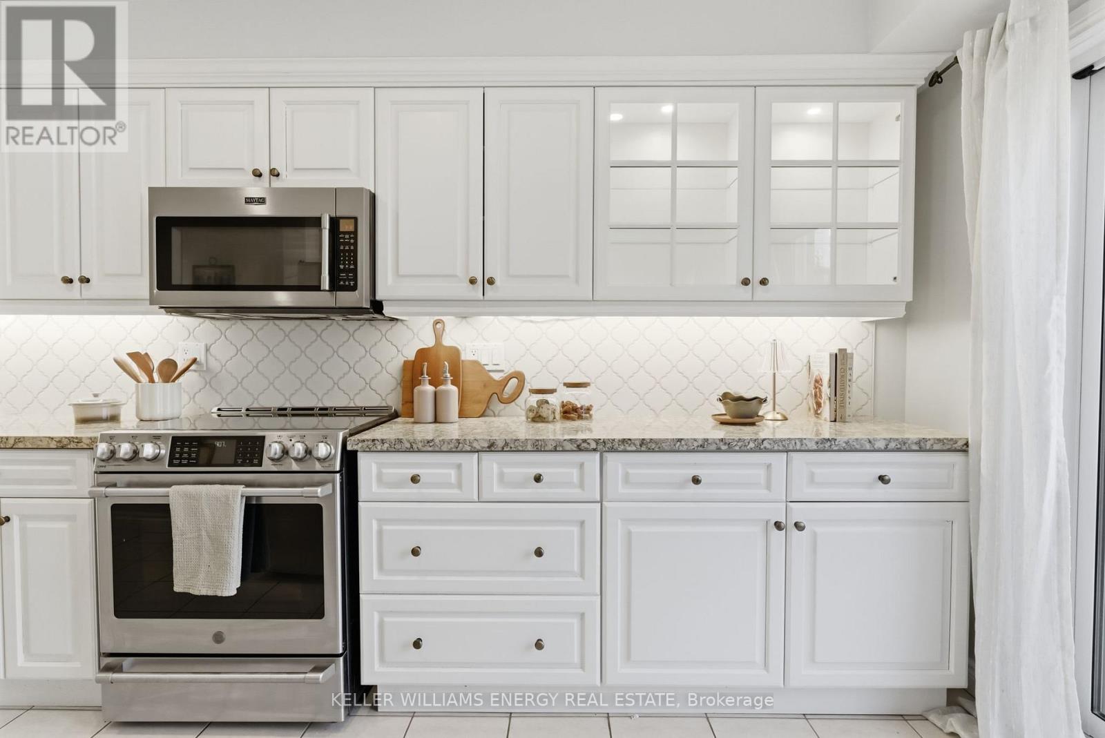 55 Cecil Found Crescent, Clarington, Ontario L1E 2W1 - Photo 4 - E12971066