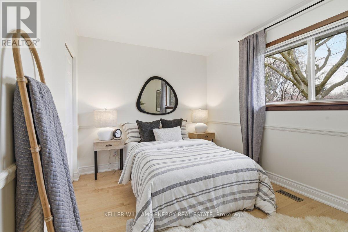 36 Stonefield Crescent, Toronto, Ontario  M1E 4J5 - Photo 16 - E12971132