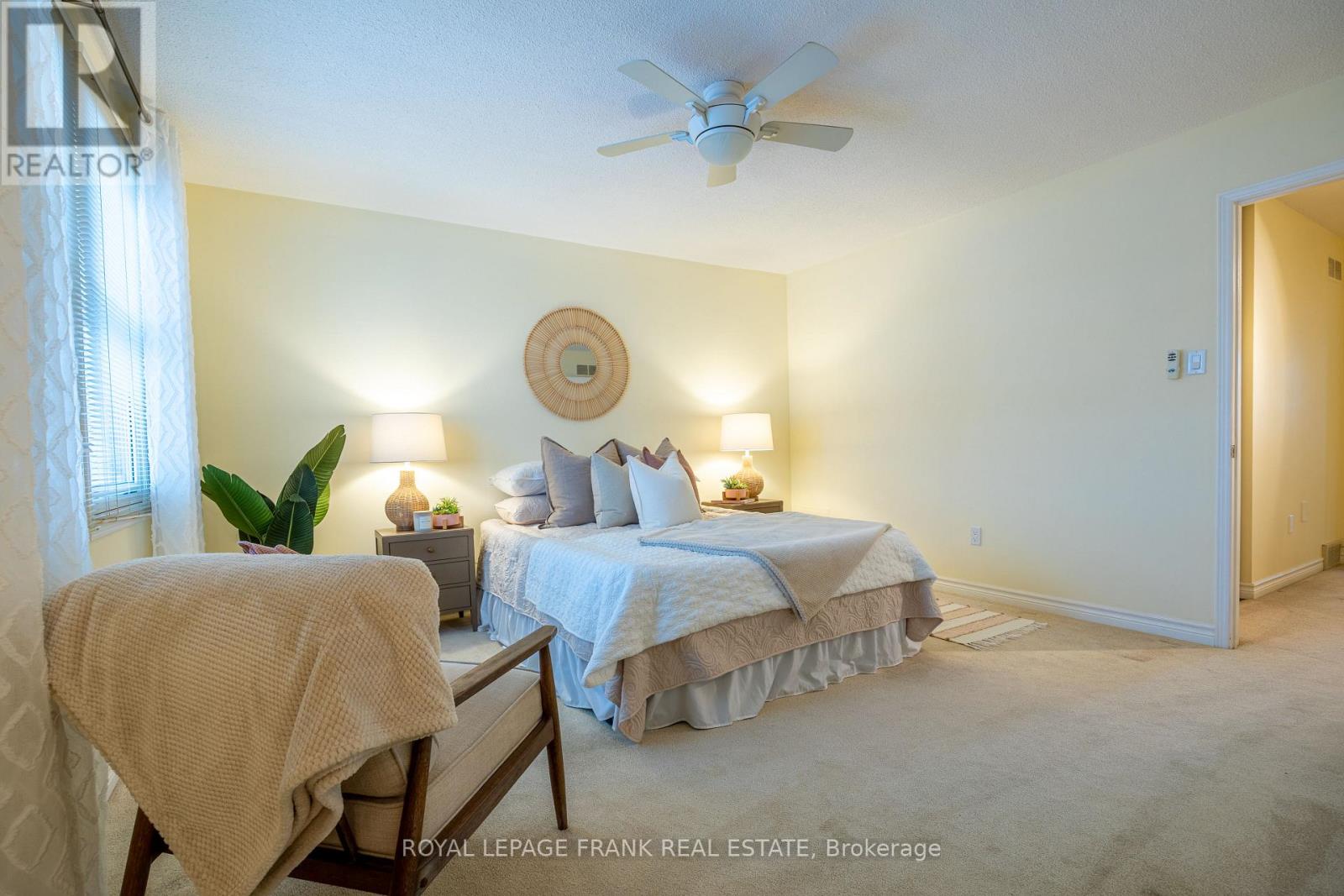 23 - 385 The East Mall, Toronto, Ontario  M9B 6C6 - Photo 26 - W12971050