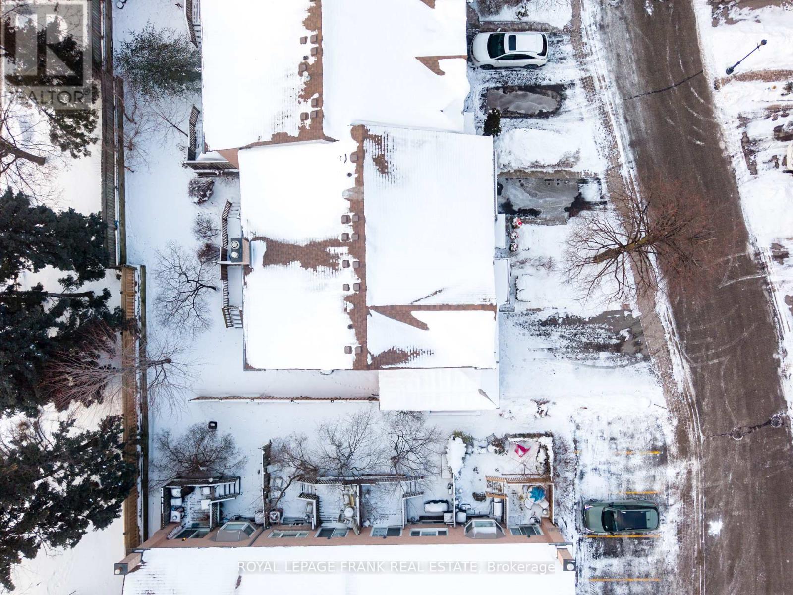 23 - 385 The East Mall, Toronto, Ontario  M9B 6C6 - Photo 35 - W12971050