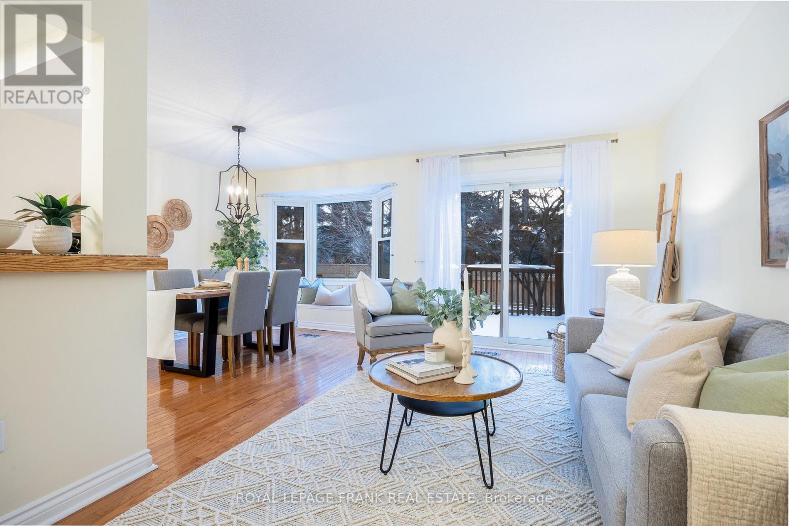 23 - 385 The East Mall, Toronto, Ontario  M9B 6C6 - Photo 5 - W12971050