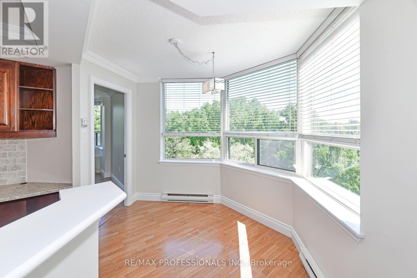 503 - 58 Church Street, Brampton, Ontario  L6V 4A8 - Photo 9 - W12694892