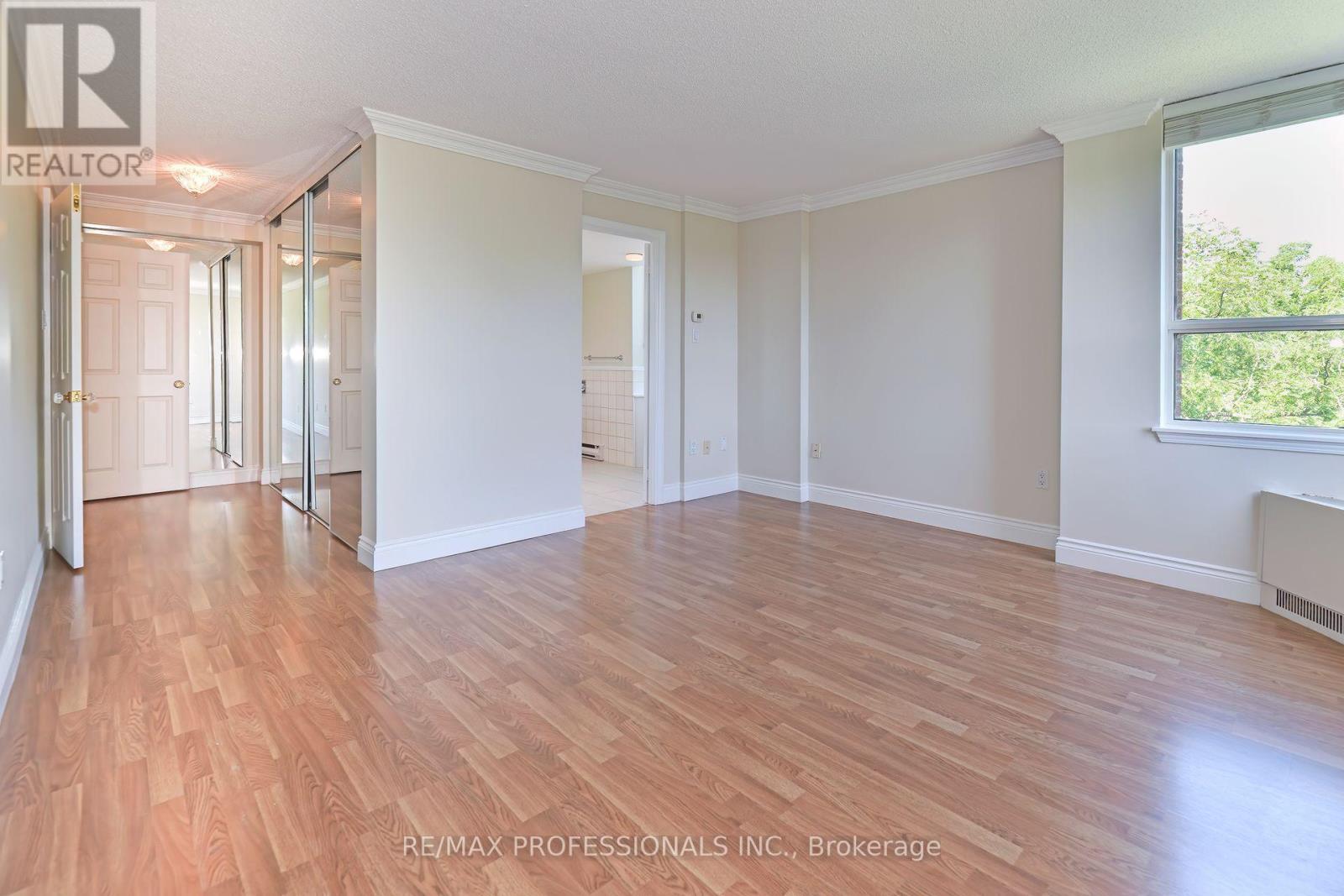 503 - 58 Church Street, Brampton, Ontario  L6V 4A8 - Photo 13 - W12694892