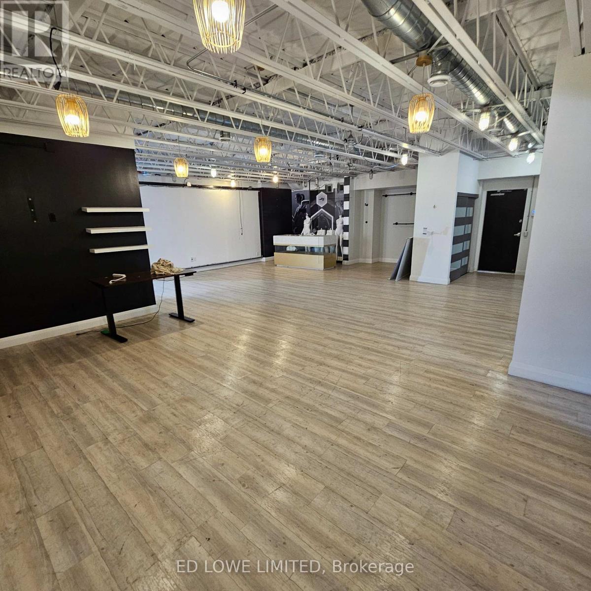 200 - 91 Dunlop Street E, Barrie, Ontario  L4M 1A6 - Photo 6 - S12125400