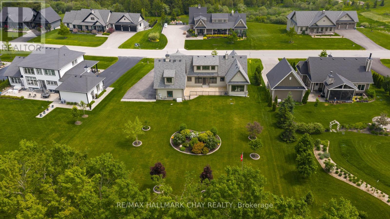 14 Georgian Grande Drive, Oro-Medonte, Ontario  L0K 1E0 - Photo 25 - S12278823