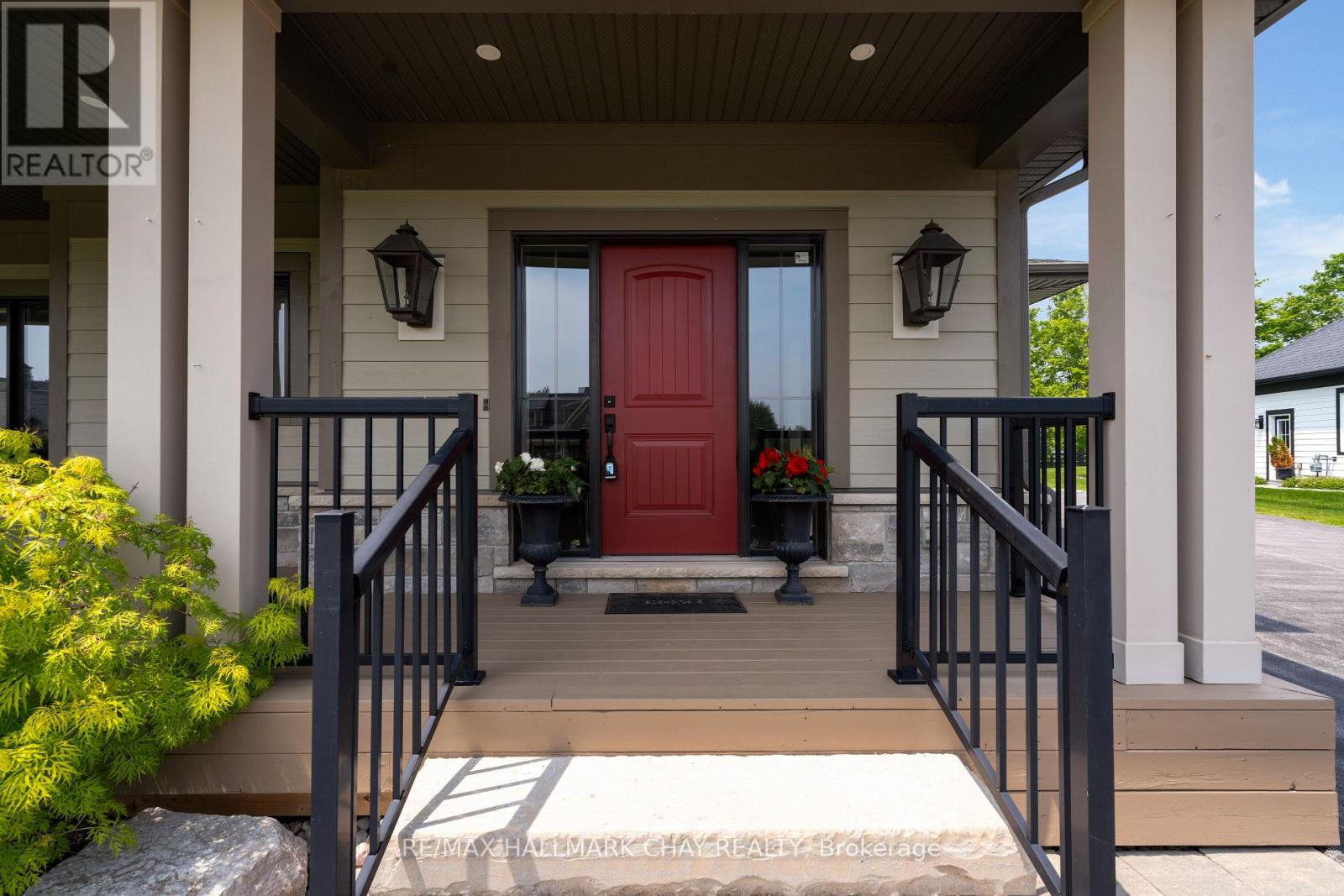 14 Georgian Grande Drive, Oro-Medonte, Ontario  L0K 1E0 - Photo 7 - S12278823