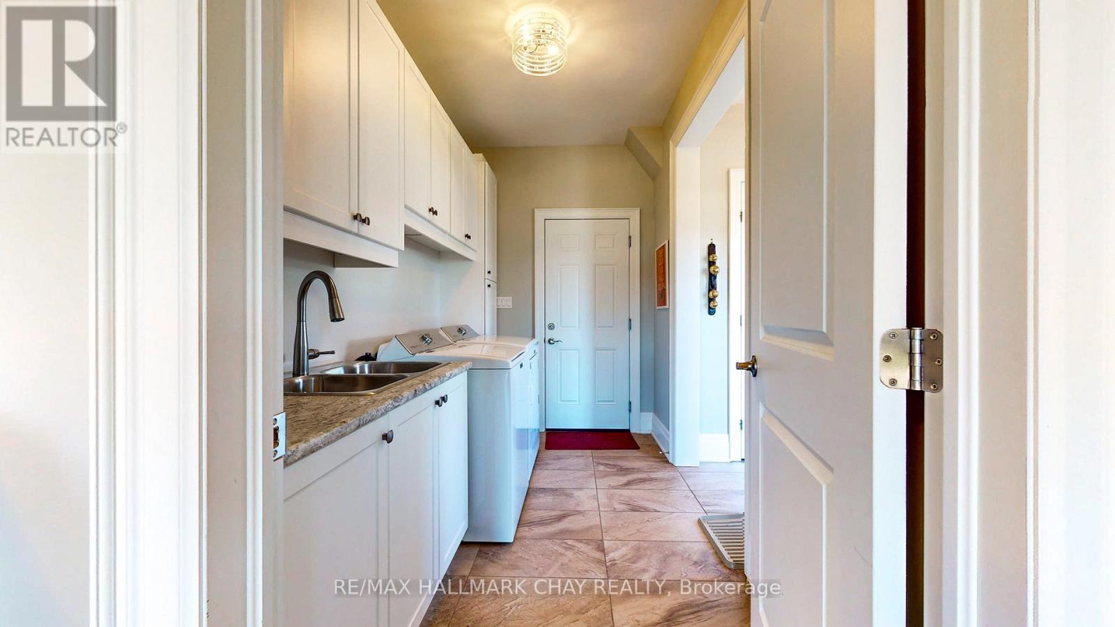 14 Georgian Grande Drive, Oro-Medonte, Ontario  L0K 1E0 - Photo 19 - S12278823