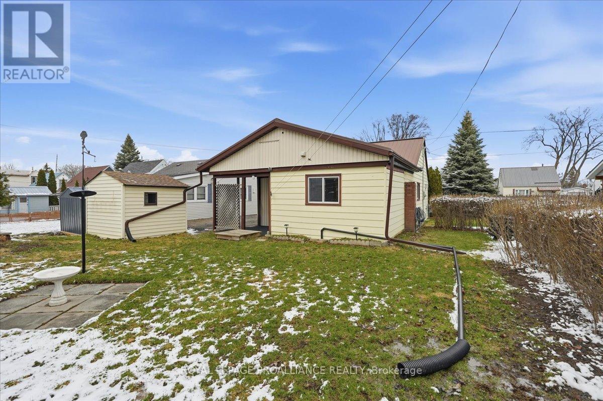 11 Weeks Avenue, Quinte West, Ontario  K8V 1X4 - Photo 25 - X12971136