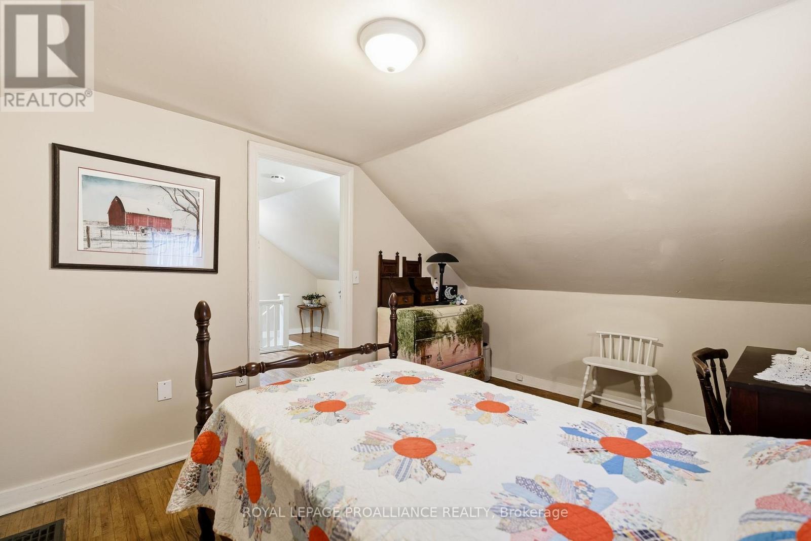 193 Henry Street, Quinte West, Ontario  K8V 3V4 - Photo 30 - X12971182