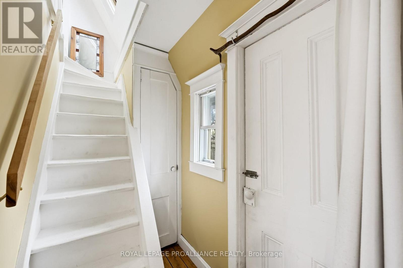 193 Henry Street, Quinte West, Ontario  K8V 3V4 - Photo 33 - X12971182