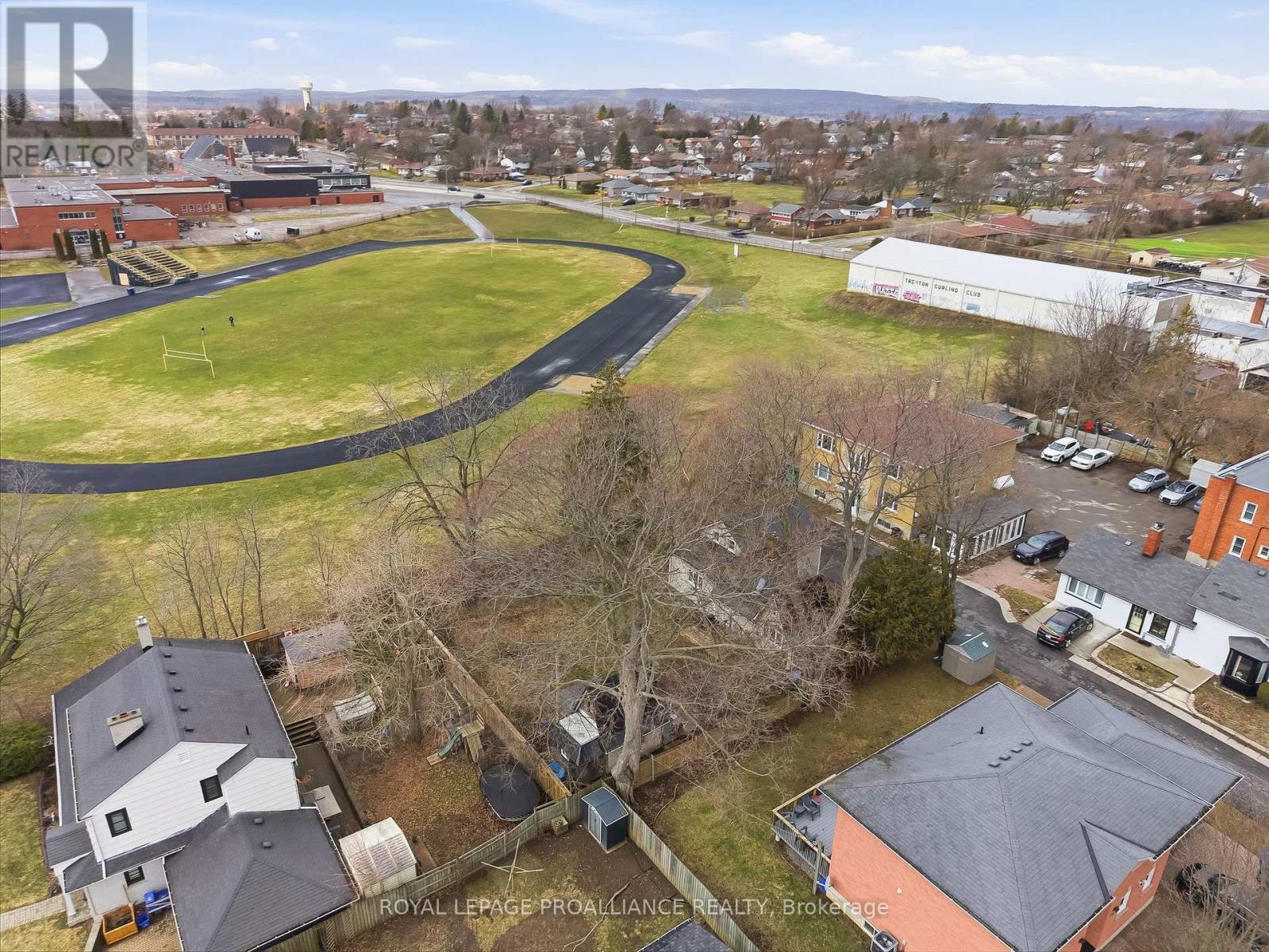 193 Henry Street, Quinte West, Ontario  K8V 3V4 - Photo 47 - X12971182