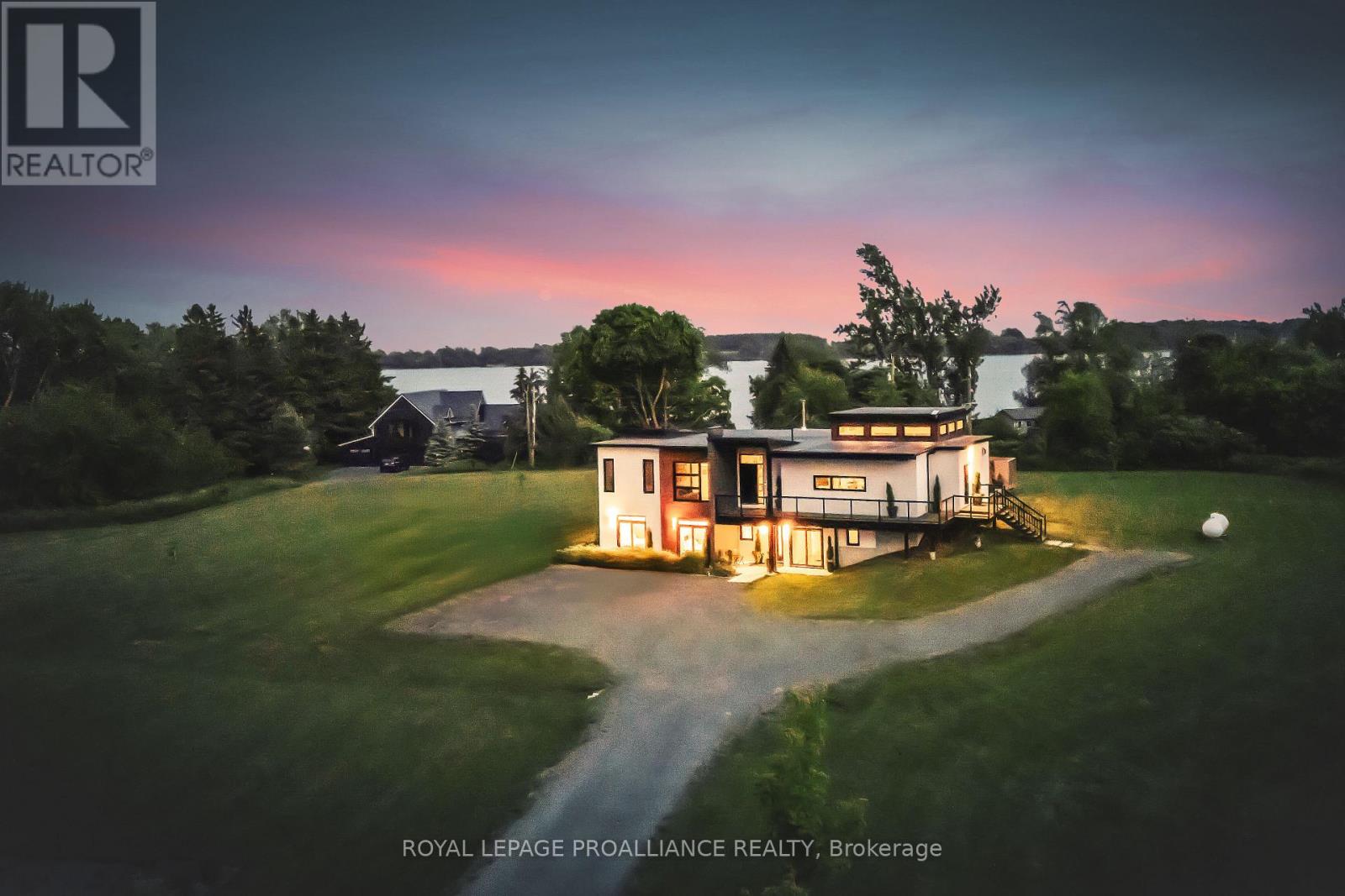 2670 County Road 8, Prince Edward County, Ontario  K0K 2T0 - Photo 2 - X12971186