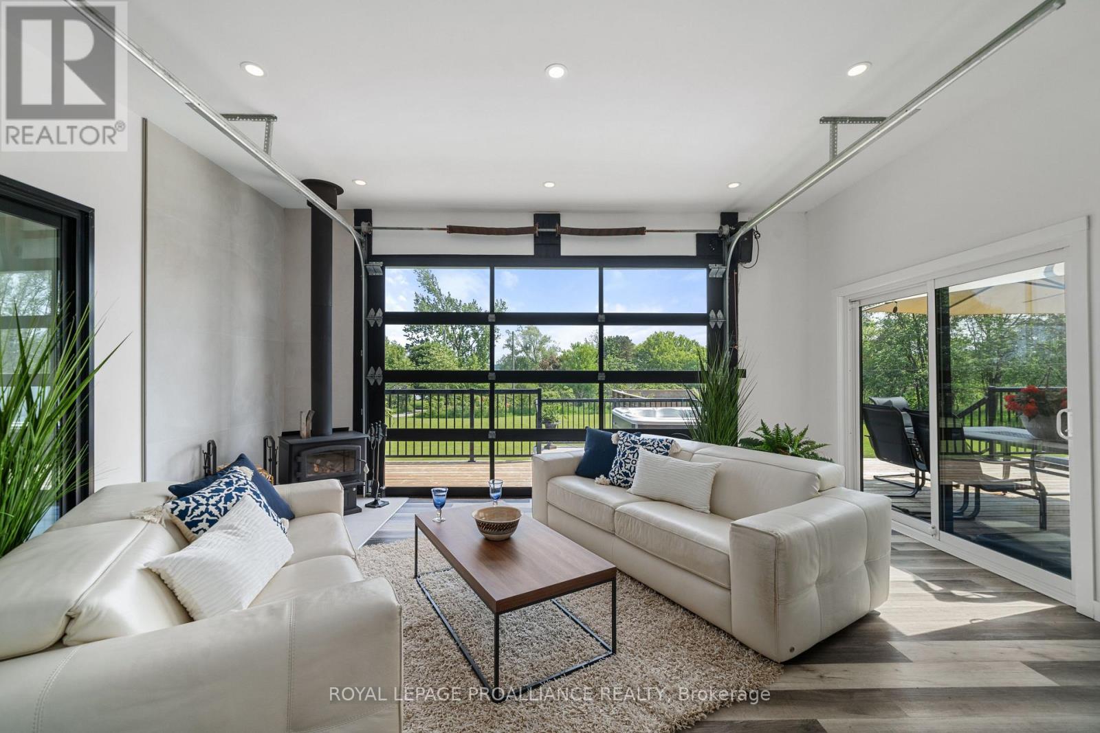 2670 County Road 8, Prince Edward County, Ontario  K0K 2T0 - Photo 22 - X12971186