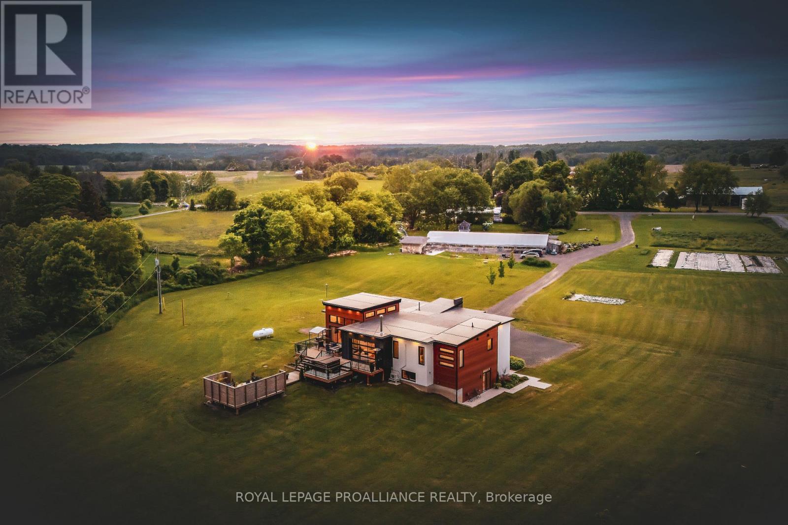 2670 County Road 8, Prince Edward County, Ontario  K0K 2T0 - Photo 3 - X12971186