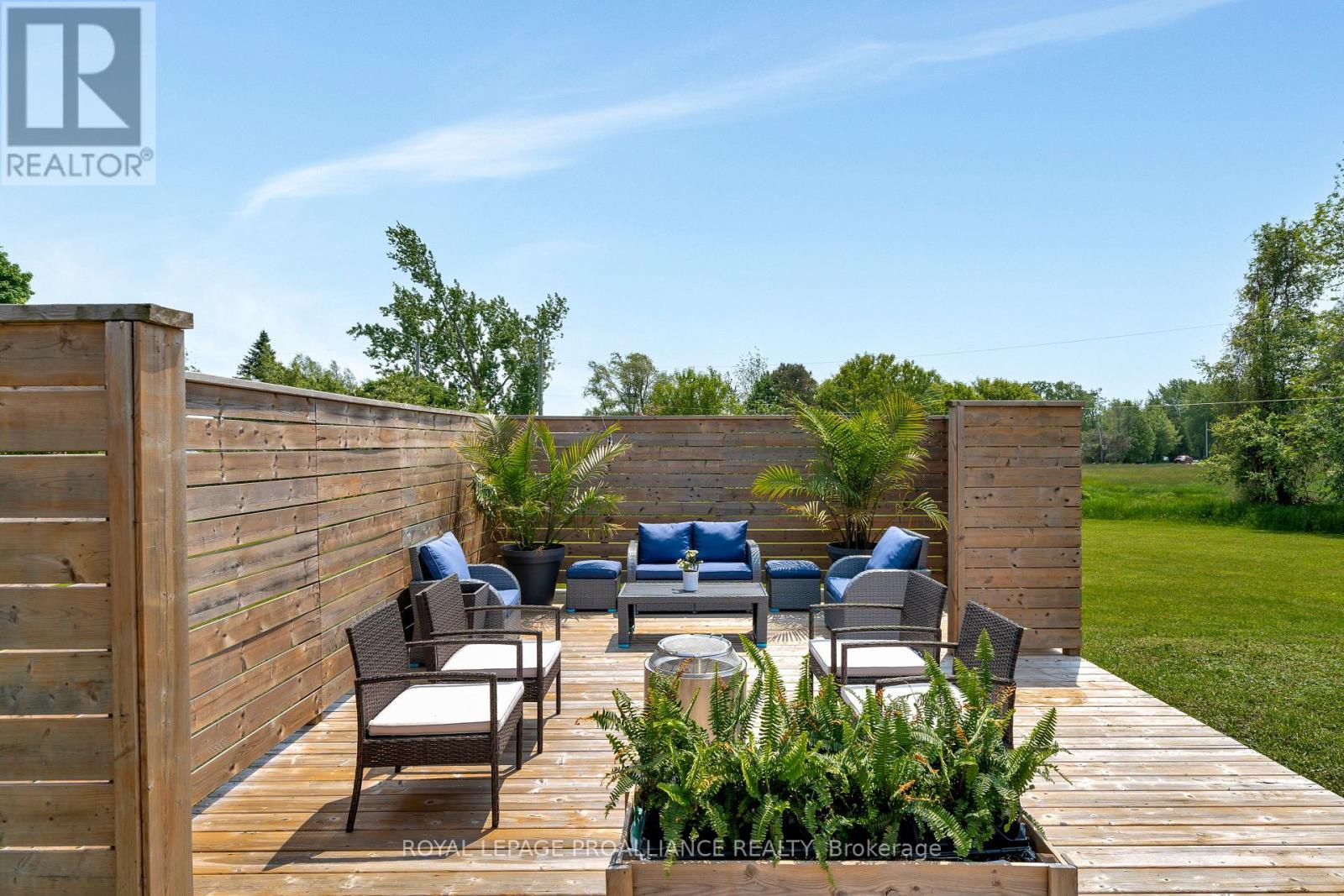 2670 County Road 8, Prince Edward County, Ontario  K0K 2T0 - Photo 47 - X12971186