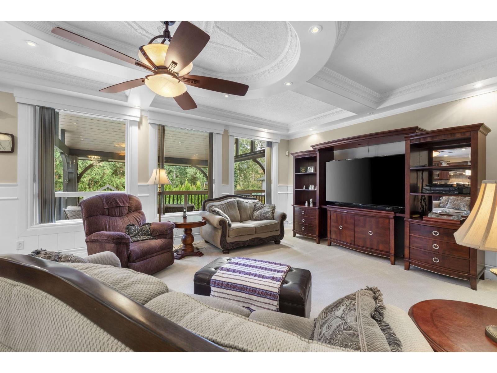 44414 Mclaren Drive, Sardis South, Chilliwack, British Columbia  V2R 0A3 - Photo 9 - R3107394