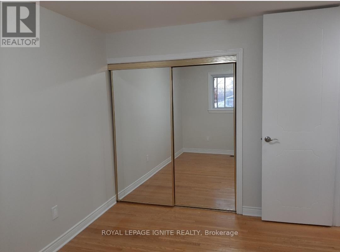 Main - 21 Humheller Road, Toronto, Ontario  M9W 5K2 - Photo 10 - W12781676