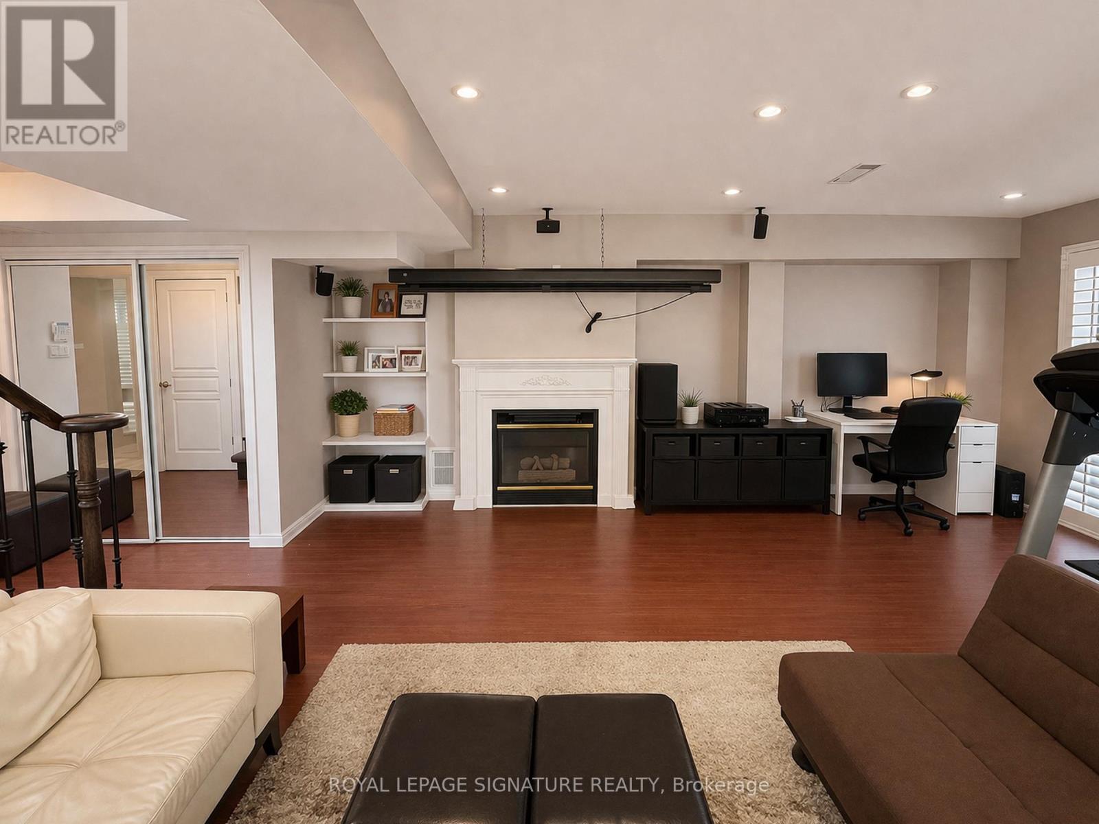 1 Granite Court, Toronto (Mimico), Ontario  M8V 4A4 - Photo 27 - W12970172