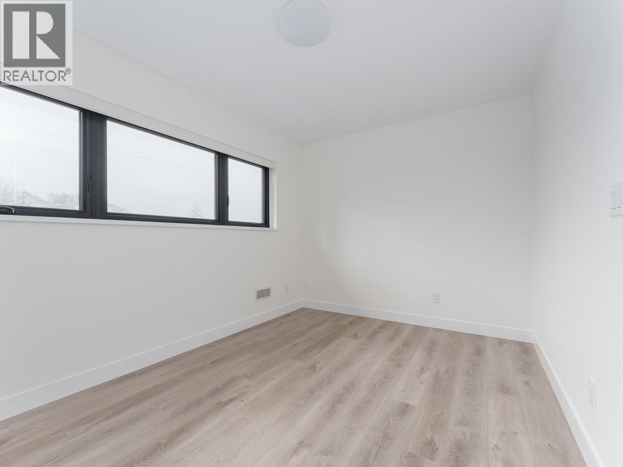 1123 E Keith Road, North Vancouver, British Columbia  V7L 1X4 - Photo 13 - R3074932