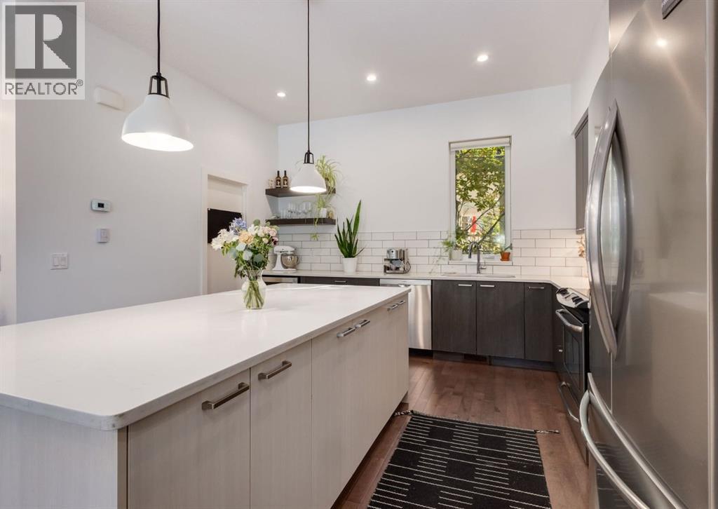 2020 2 Street SW, Calgary, Alberta  T2S 1S3 - Photo 6 - A2259360