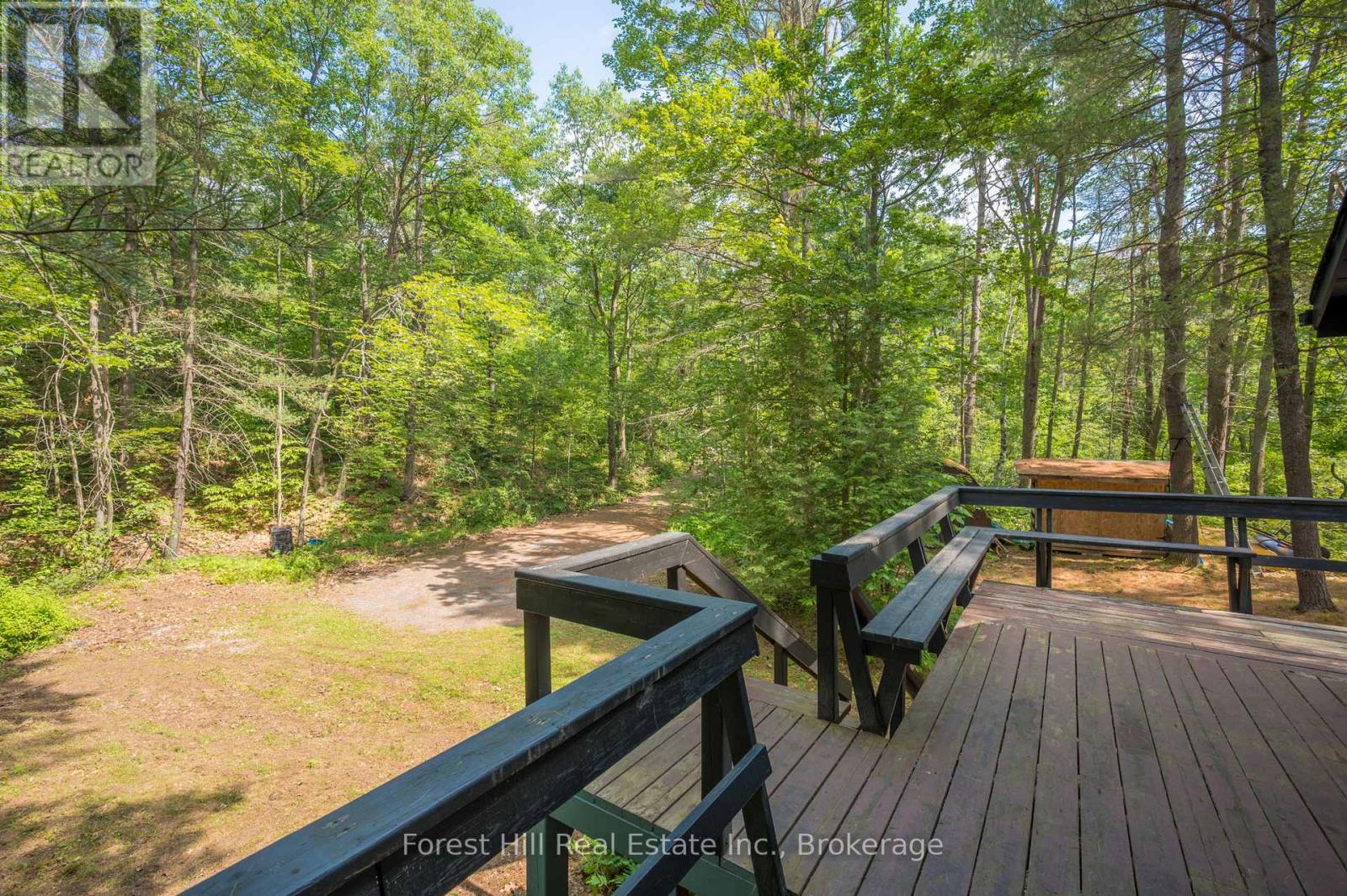 1099 Bracken Trail, Minden Hills, Ontario  K0M 2L1 - Photo 45 - X12920734