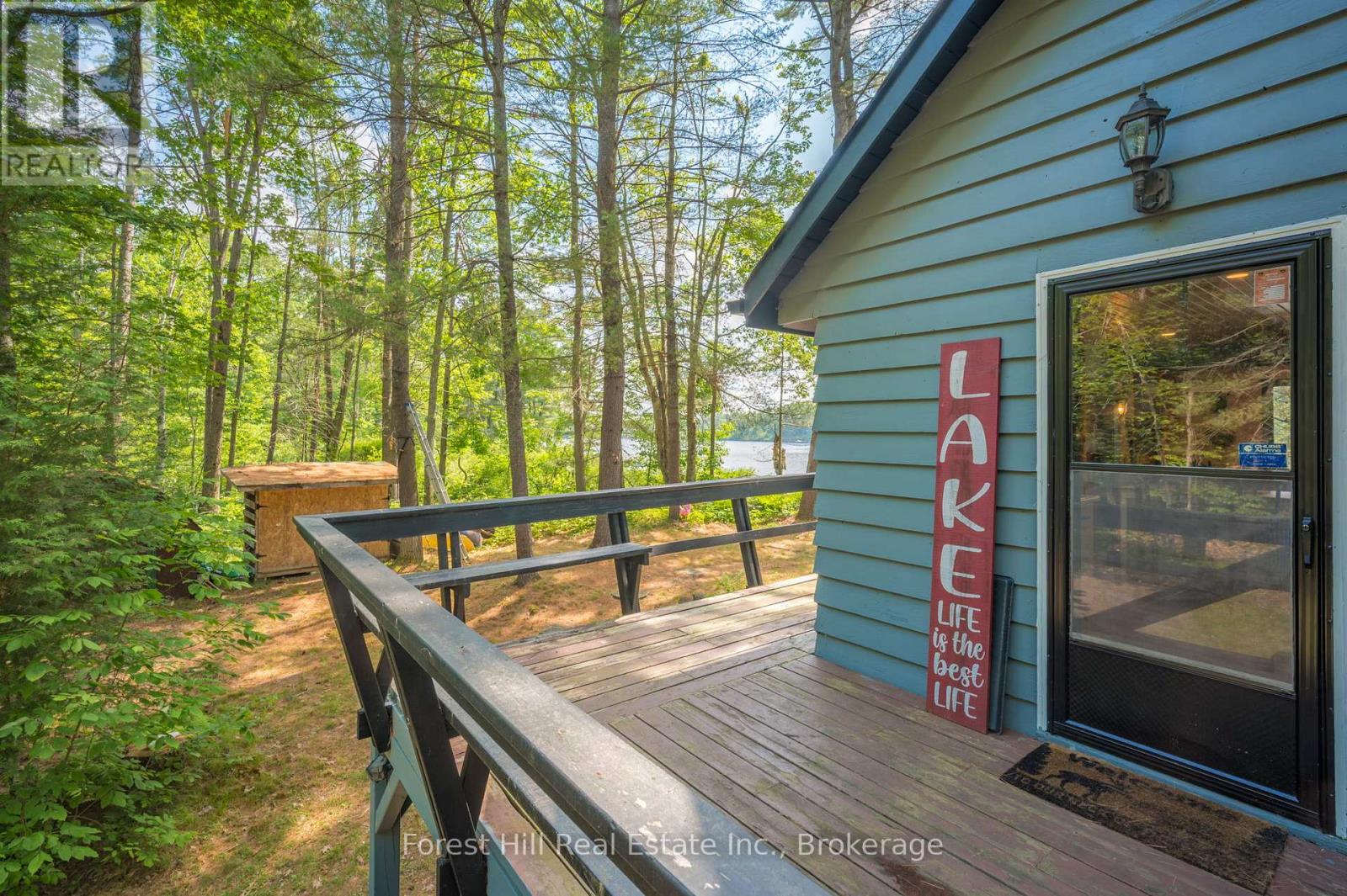 1099 Bracken Trail, Minden Hills, Ontario  K0M 2L1 - Photo 46 - X12920734