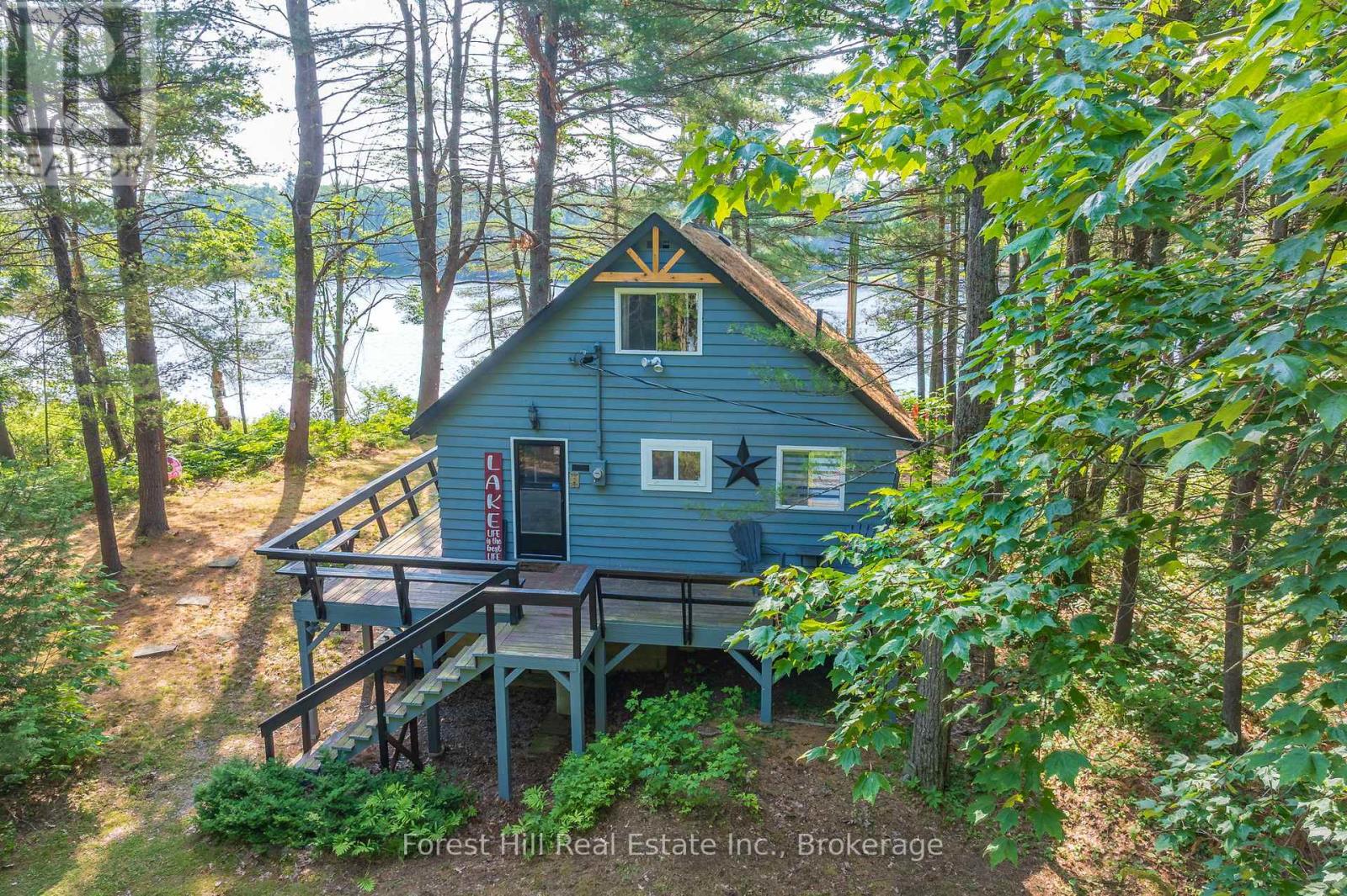 1099 Bracken Trail, Minden Hills, Ontario  K0M 2L1 - Photo 47 - X12920734