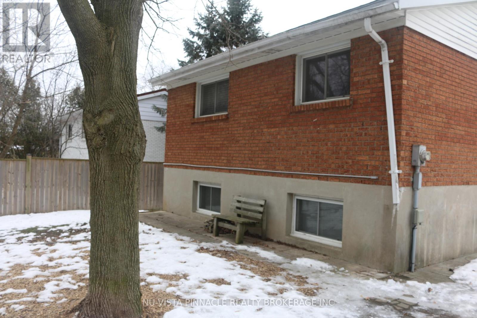 456 Rippleton Road, London North, Ontario  N6G 1M5 - Photo 4 - X12882514