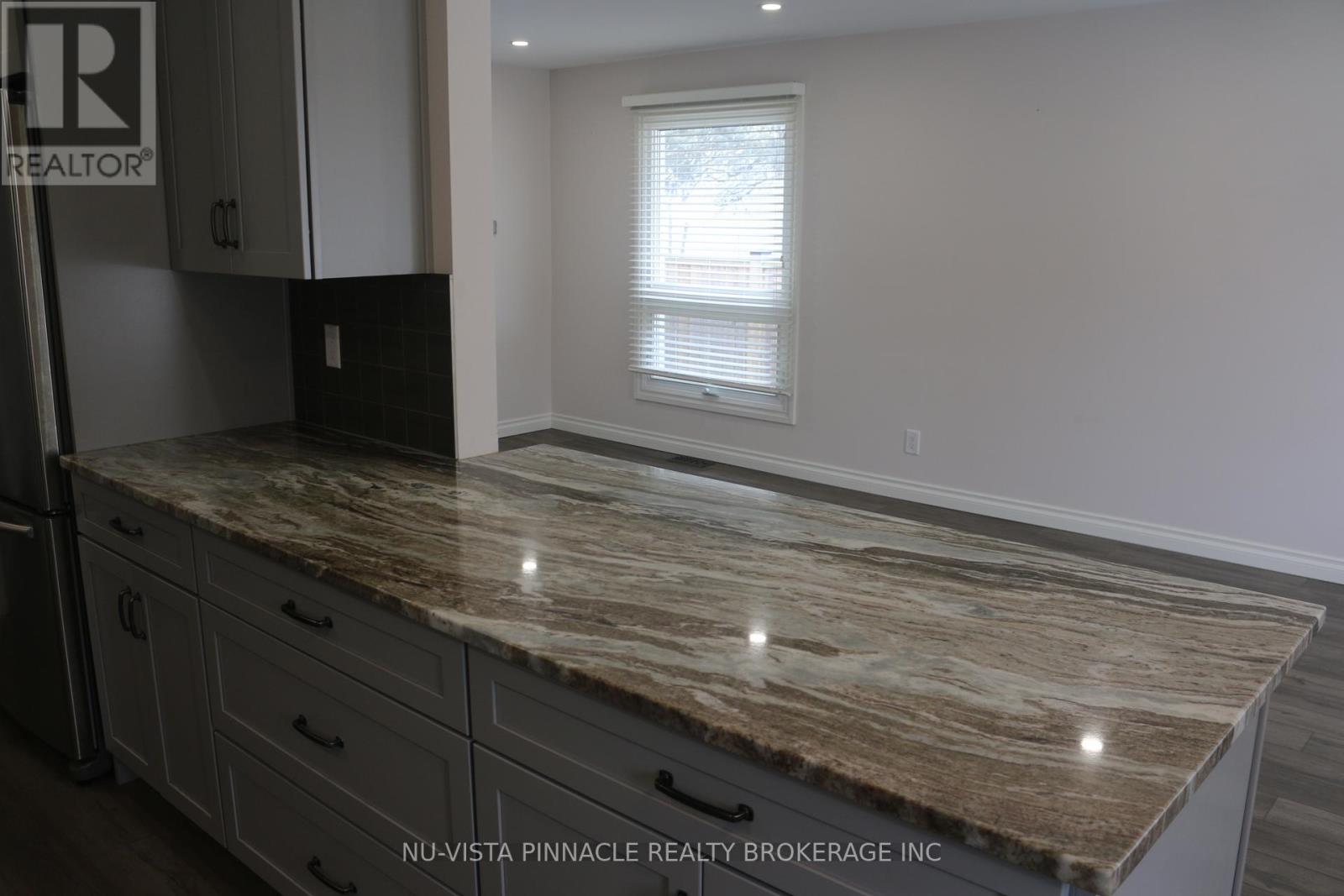 456 Rippleton Road, London North, Ontario  N6G 1M5 - Photo 8 - X12882514