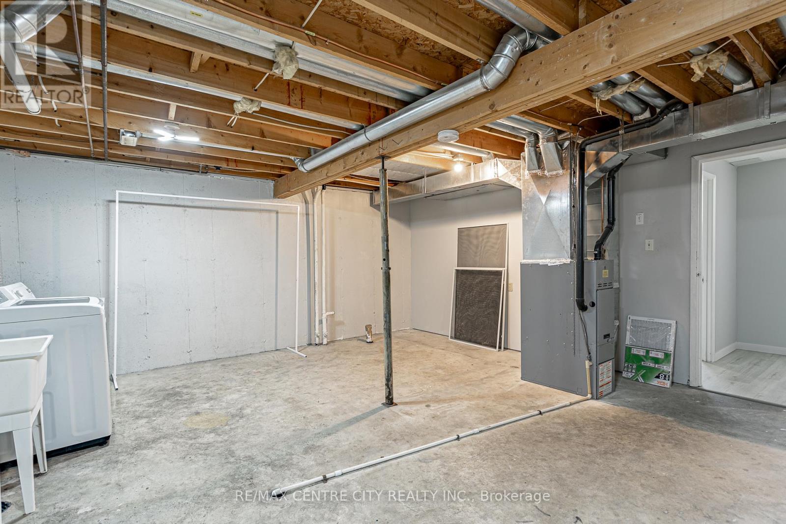 Photo 24 of 31 for 47 - 550 Second Street