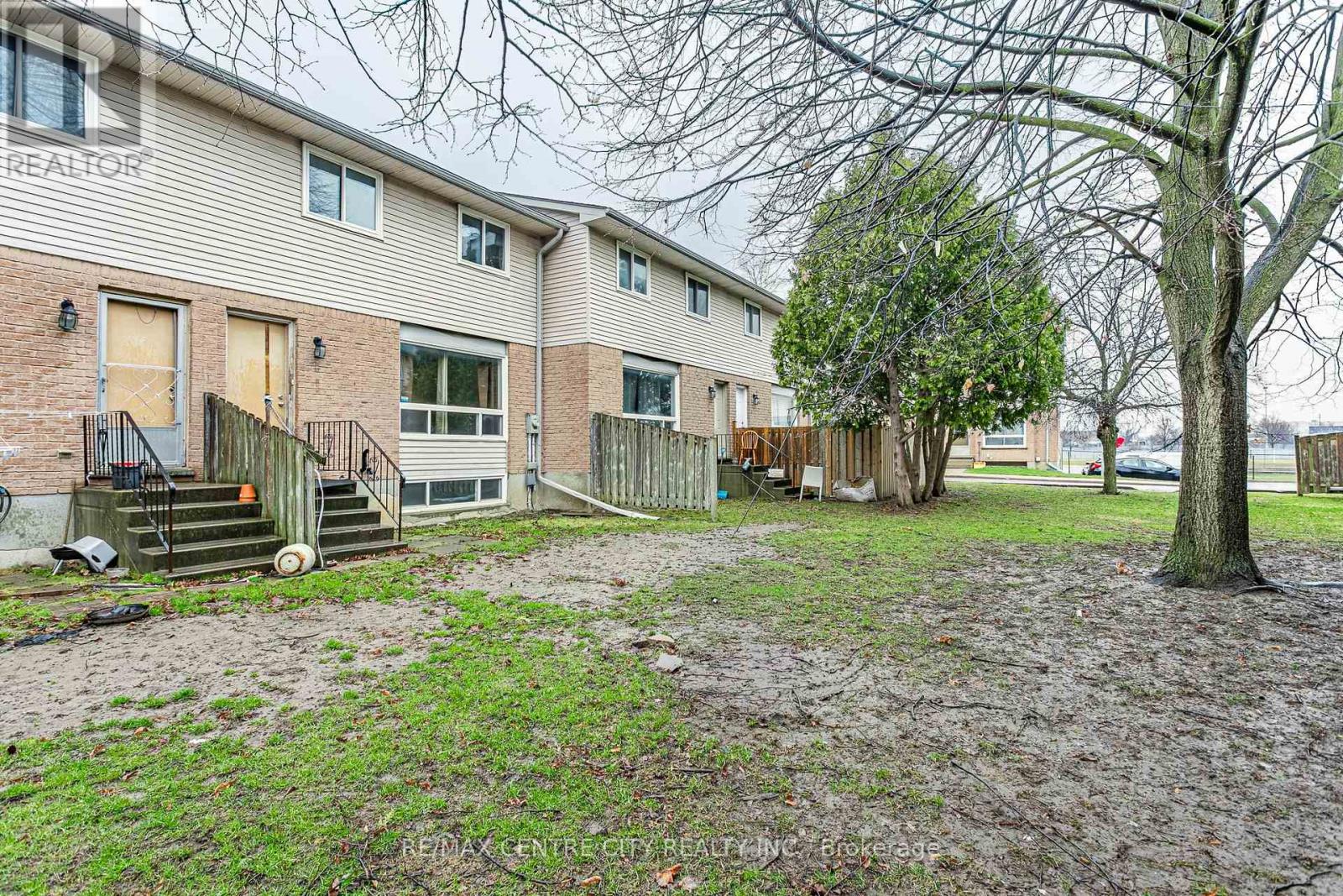 Photo 26 of 31 for 47 - 550 Second Street