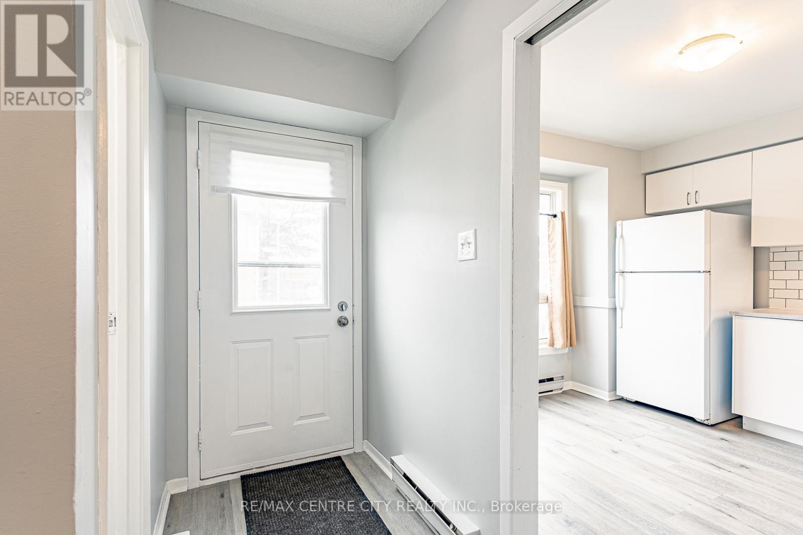 Photo 4 of 31 for 47 - 550 Second Street