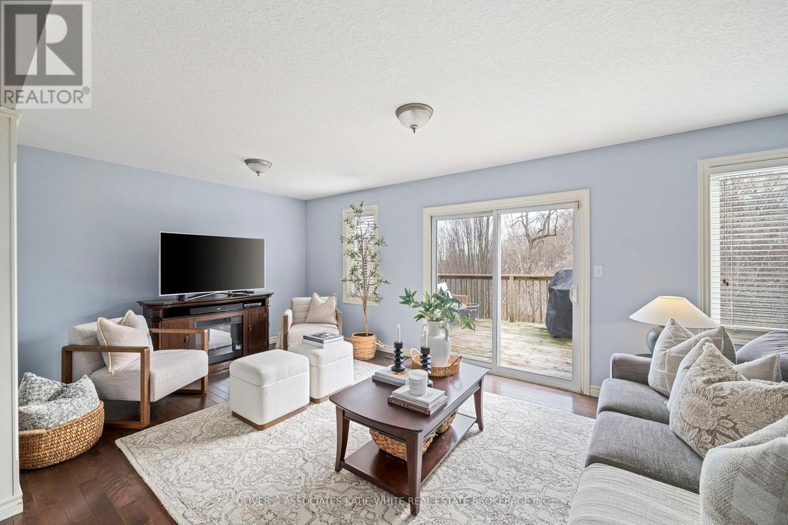 937 Blythwood Road, London North, Ontario  N6H 5W1 - Photo 3 - X12970926