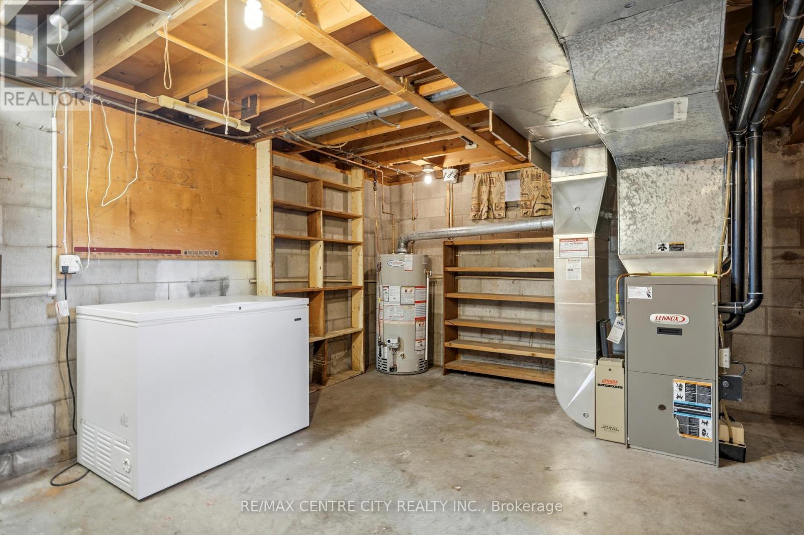 72 Elmwood Avenue, St. Thomas, Ontario  N5R 4Z7 - Photo 22 - X12970974