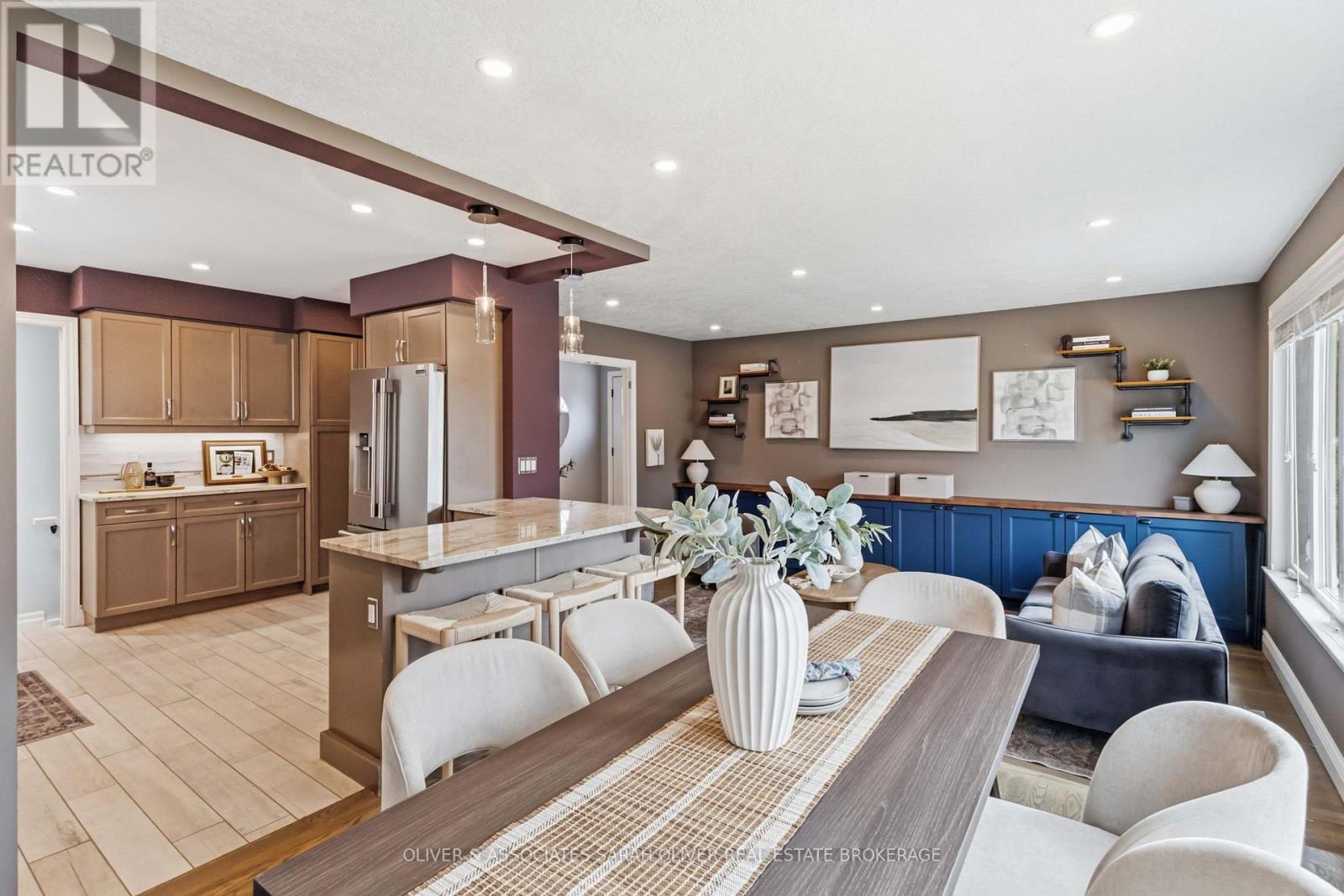 30 Sandalwood Crescent, London North, Ontario  N6G 2Z7 - Photo 11 - X12971084