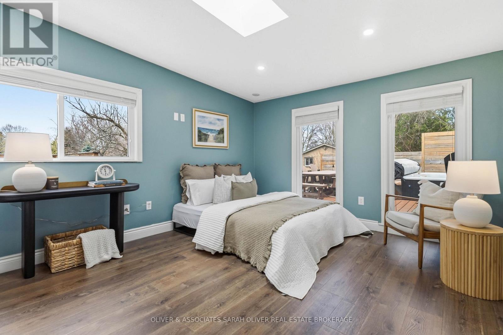 30 Sandalwood Crescent, London North, Ontario  N6G 2Z7 - Photo 23 - X12971084