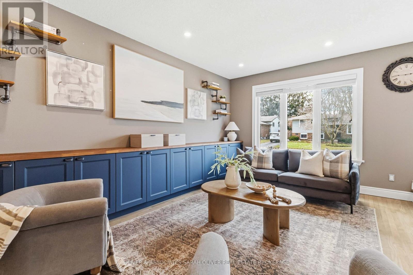 30 Sandalwood Crescent, London North, Ontario  N6G 2Z7 - Photo 6 - X12971084